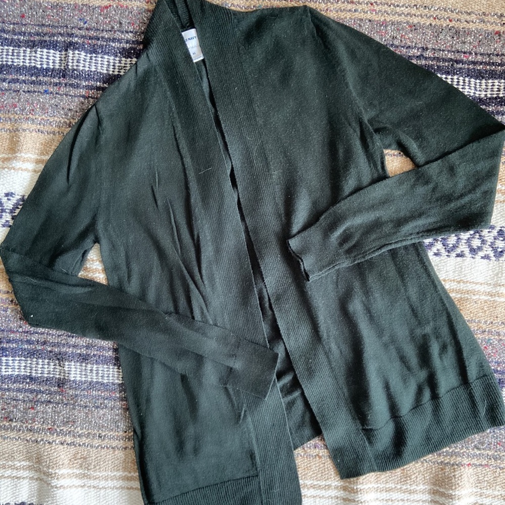 🌿 2 Old Navy cardigans
